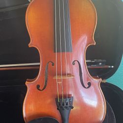 RL Ray  4/4 Violin, bow and case 