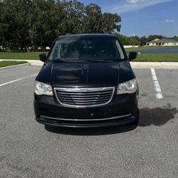 2014 Chrysler Town & Country