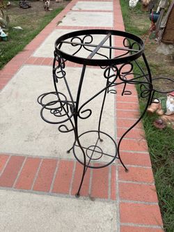 Wrought Iron Spiral Multiple Ring Holders Black Plant Stand