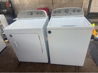 Whirlpool washer and dryer set