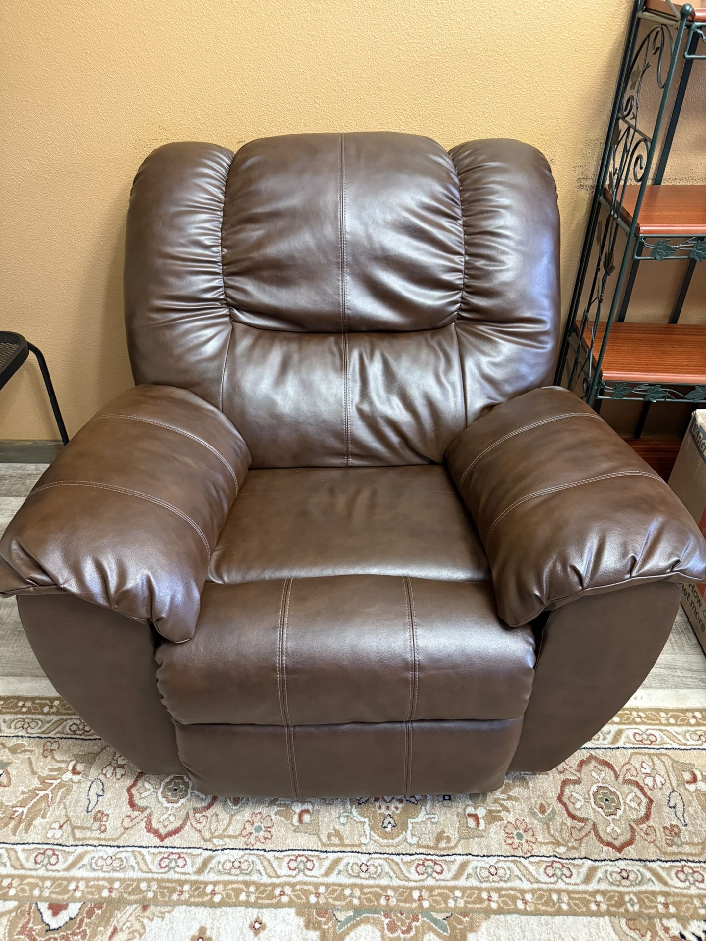 Recliner 