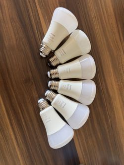 Philips Hue Smart LED Bulbs Bundle (6-Pack, Color & White)
