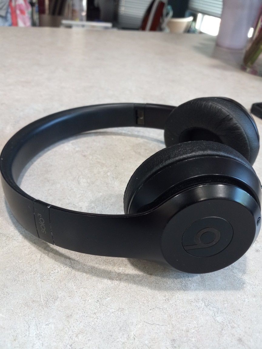 Beats Solo3, Beats Solo3 Headphones, Beats, Solo3, Headphones, Over The Ear, Bluetooth, Bluetooth Headphones,