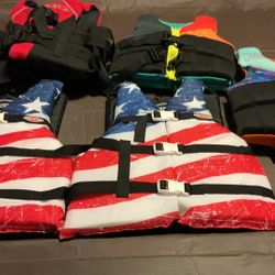 5 Coast Guard Approved Life Jackets 