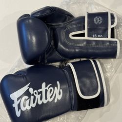 16oz Fairtex boxing gloves (blue with white trim) - Like New