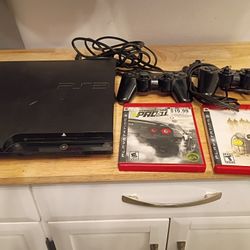 Ps3 Slim With 2 Wireless Controllers And 2 Games That Work And Two Games That Does Not Work