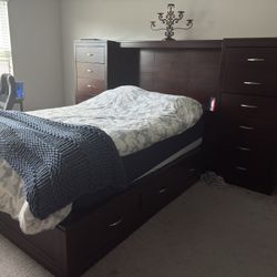 Queen Bed And Double Dresser Bedroom Set. (without Mattress) 