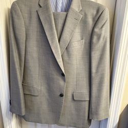 Men’s Tommy Hilfiger Gray Suit Set