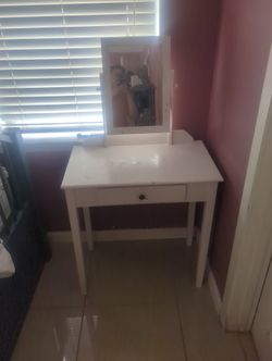 Small Vanity