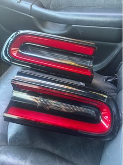 18-23 challenger rear lights