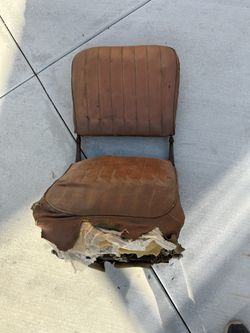 Jump Seat