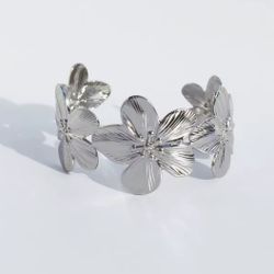 Flower Cuff Bracelet 