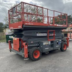 Rough Terrain Scissor Lift 50’ Reach