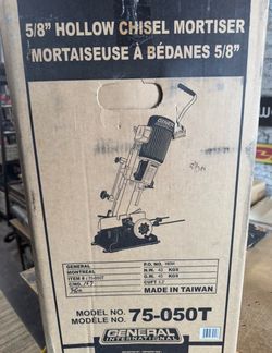 General International 75-050T M1 bench-top Mortising machine