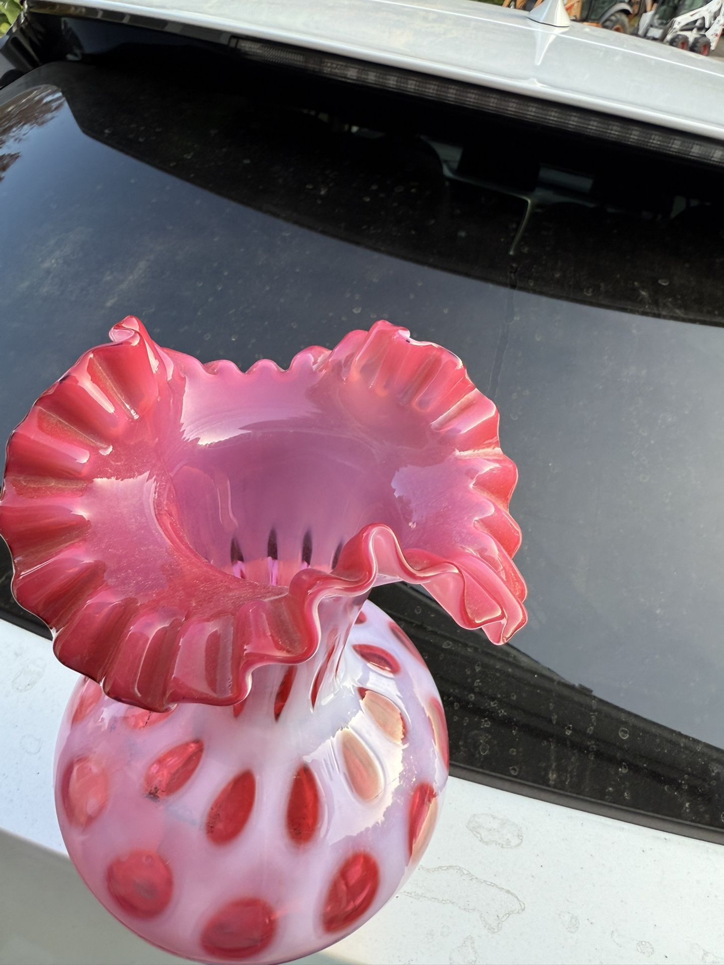 2 Vintage Beautiful Vase 