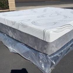 Cal King Organic Hybrid Cool Gel Memory Foam Mattress!!