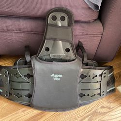 SPORTS BACK BRACE