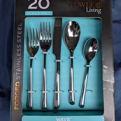 Towle Living Wave 20-Piece Forged Stainless Steel Flatware Set, Service for 4
