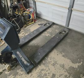 Pallet Jack With Scale