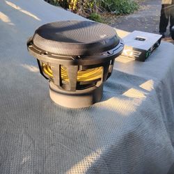 JL Audio W6 10 Inch Sub + Arc Audio X2 Mono Amp Package. 