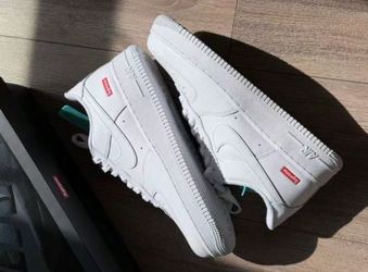 X Nike Air Force 1 "Box Logo" Comfortable Low-Top Sneakers, Unisex, White