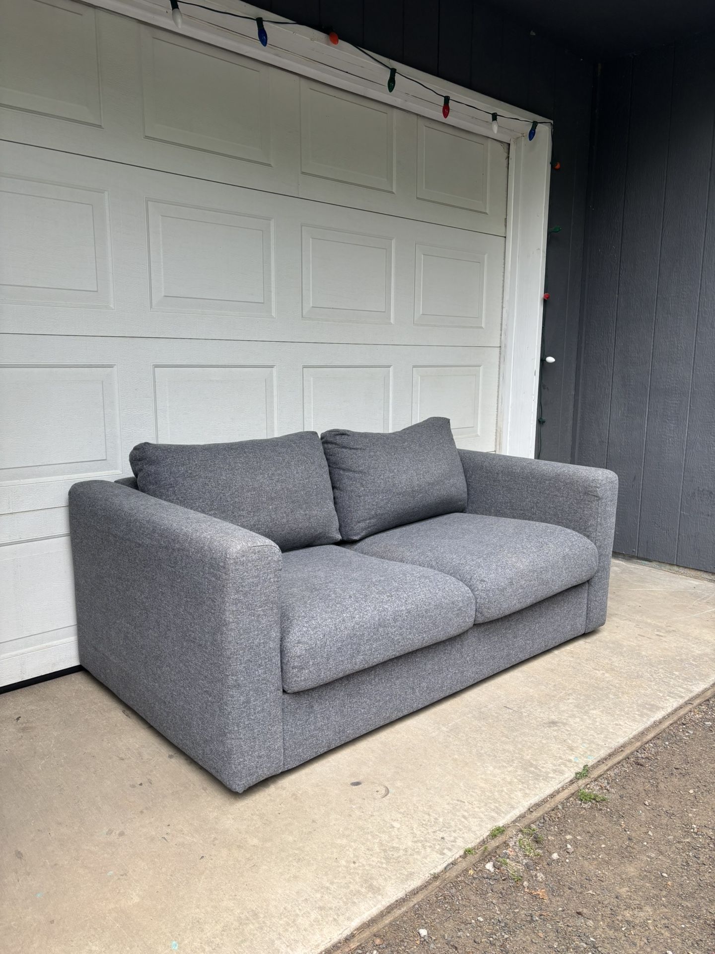 Modern Gray IKEA Finnala Lounge Loveseat •FREE DELIVERY•