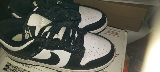 🤍🖤........Nike Dunk Low...........🤍🖤
