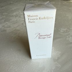 Maison Francis Kurkdjian Paris - Baccarat Rouge 540