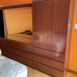 6 Pc Bedroom Set - Formica