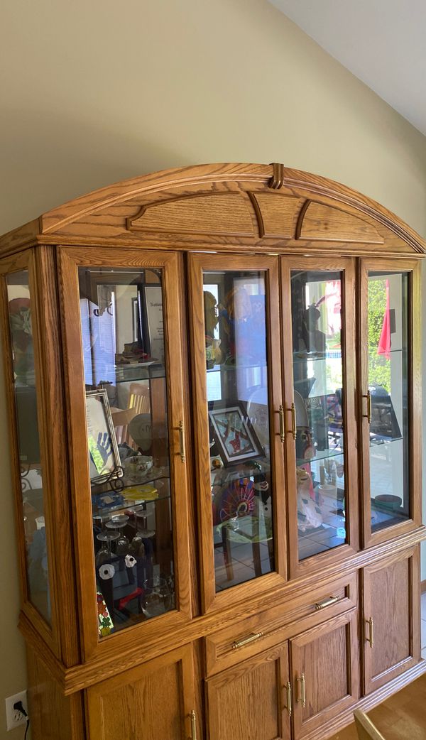 Solid Oak China cabinet for Sale in Macomb, MI - OfferUp