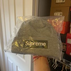 Supreme Camo/Grey Box Logo Beanie 