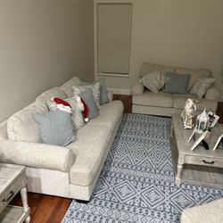 3 Couches Ashley Like New 