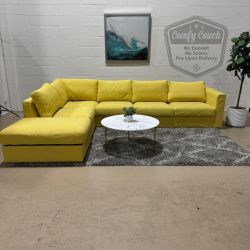 🛋️Yellow Sectional w/ storage!  (Delivery Available!! )