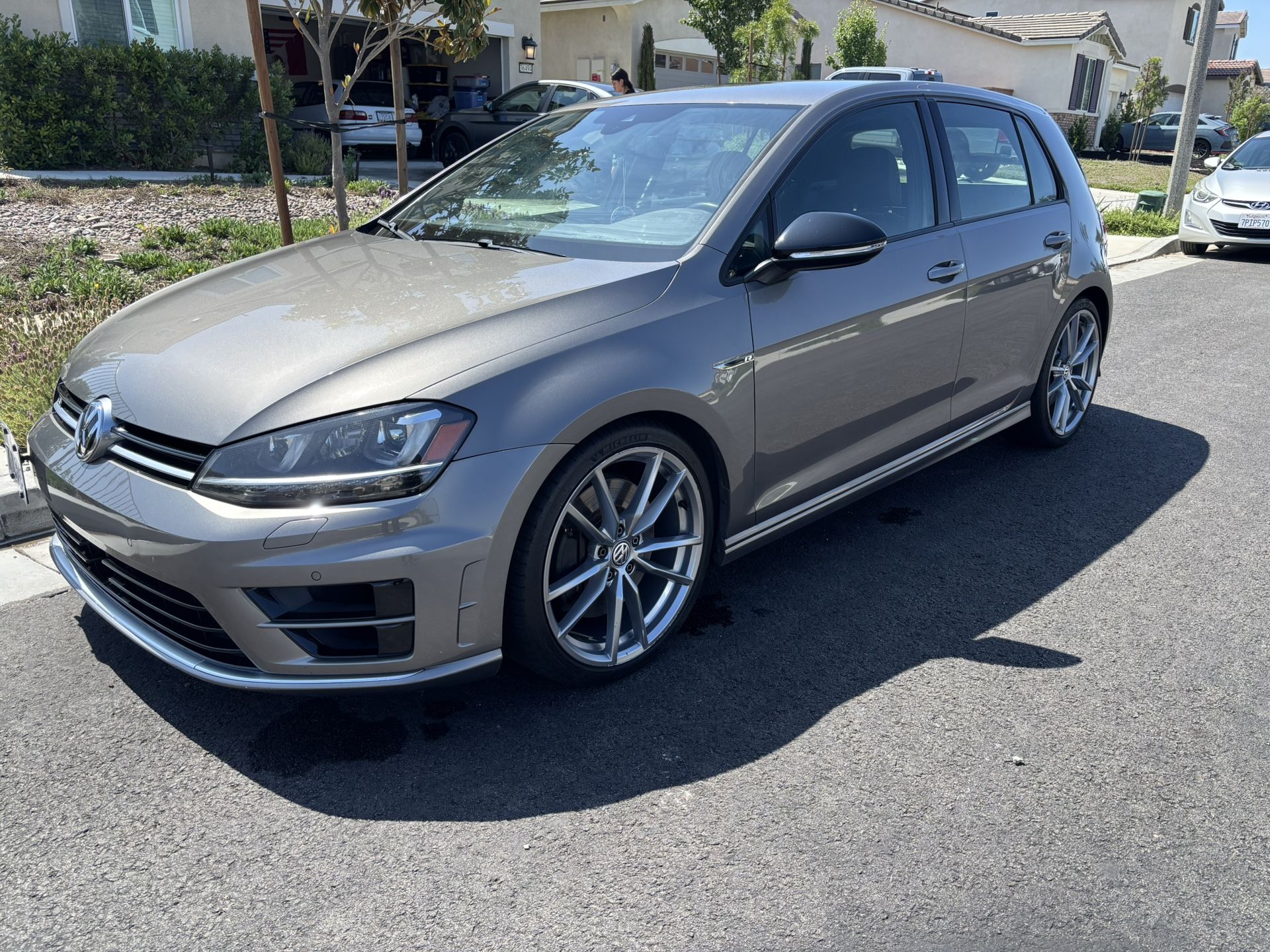 2017 Volkswagen Golf R