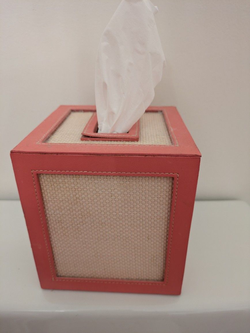 Coral Color Trimmed Tissue Box Cover