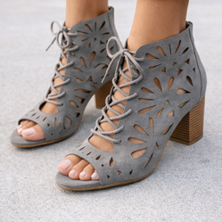 New RAMPAGE Vinnie Cutout Lace Up Booties in Gray Vegan Suede Fabric 9.5