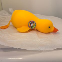 Viral Jumbo Squish Duck 