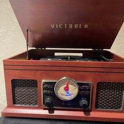 The Lewis Record Player & Bluetooth Speakers 