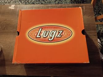Lugz Slip Resistant Boots Size 8.5