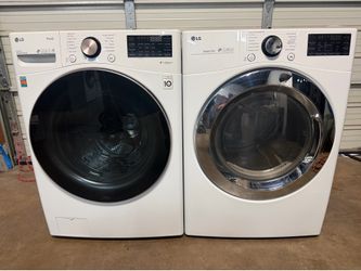 VERY NICE LG WASHER AND ELECTRIC DEYER SET LIKE NEW CONDITIONS