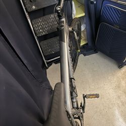 Men’s cannondale Bike- Good Condition