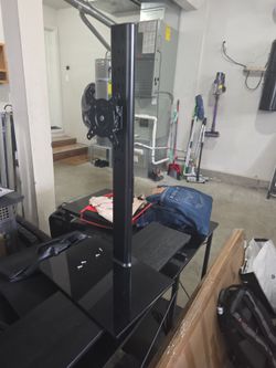 Monitor stand