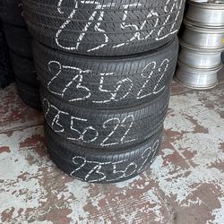 Tires 275-50-22