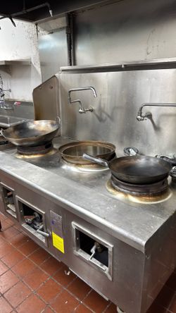 Stainless steel wok