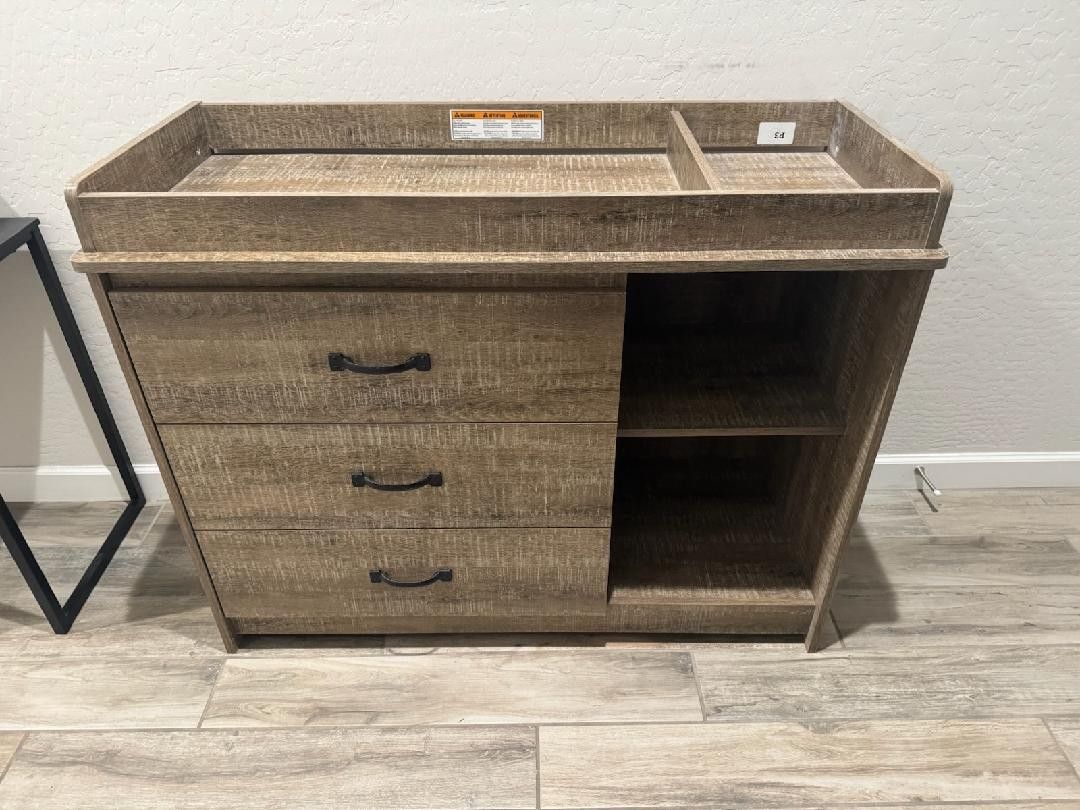 Wide Changing Table With Drawers