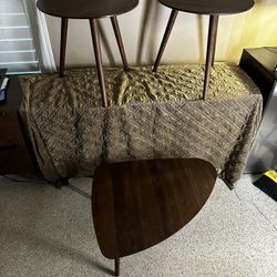3 PC Coffee & End Table Set