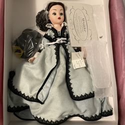 Collection Doll New
