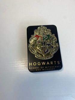 Harry Potter Wizarding World Hogwarts Playing Cards In Collectors Tin