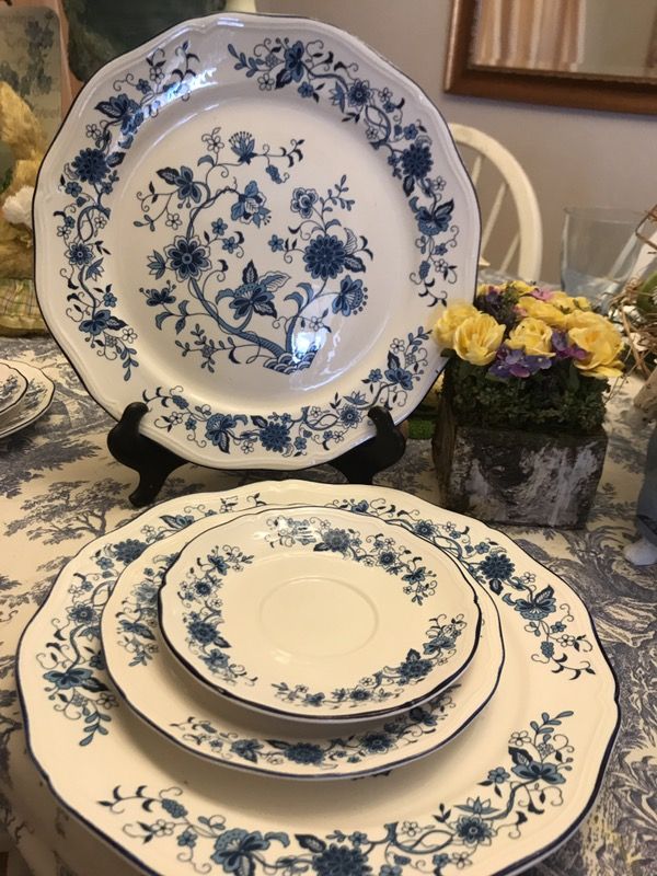 Discontinued sangostone dishes