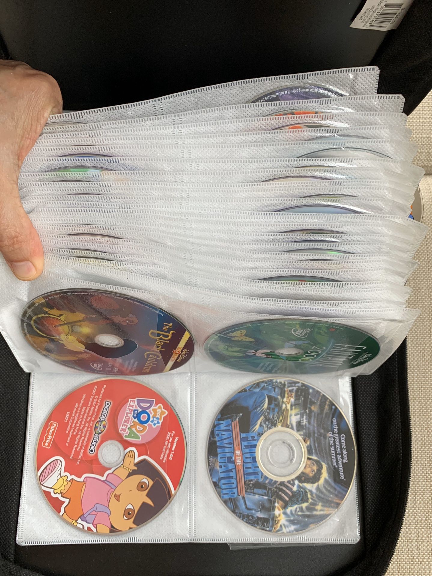 115 Childrens DVD’s / Dora, Disney Nickeloden
